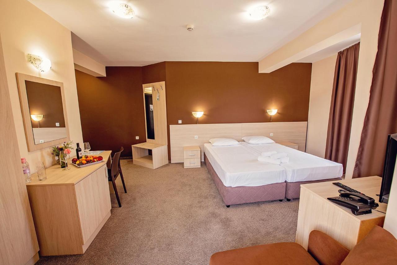 Hotel Santa Maria Obzor Dış mekan fotoğraf